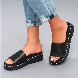 Black Promise Slide Sandal